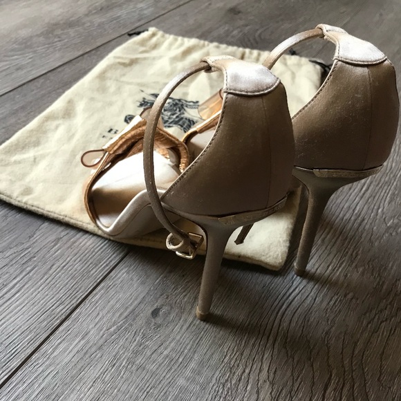 AUTHENTIC BURBERRY PRORSUM PYTHON BOW - Picture 2 of 3